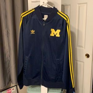 University of Michigan Adidas jacket in XL.  Worn only a few times.